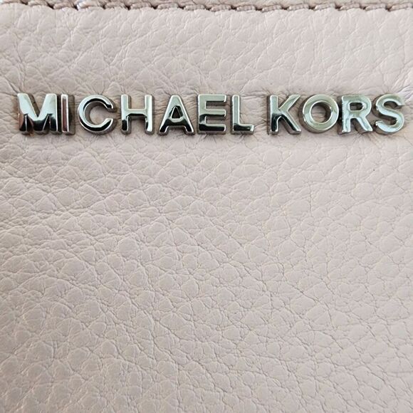 Michael Michael Kors Bedford Ballet XL Leather Wristlet - Picture 7 of 7